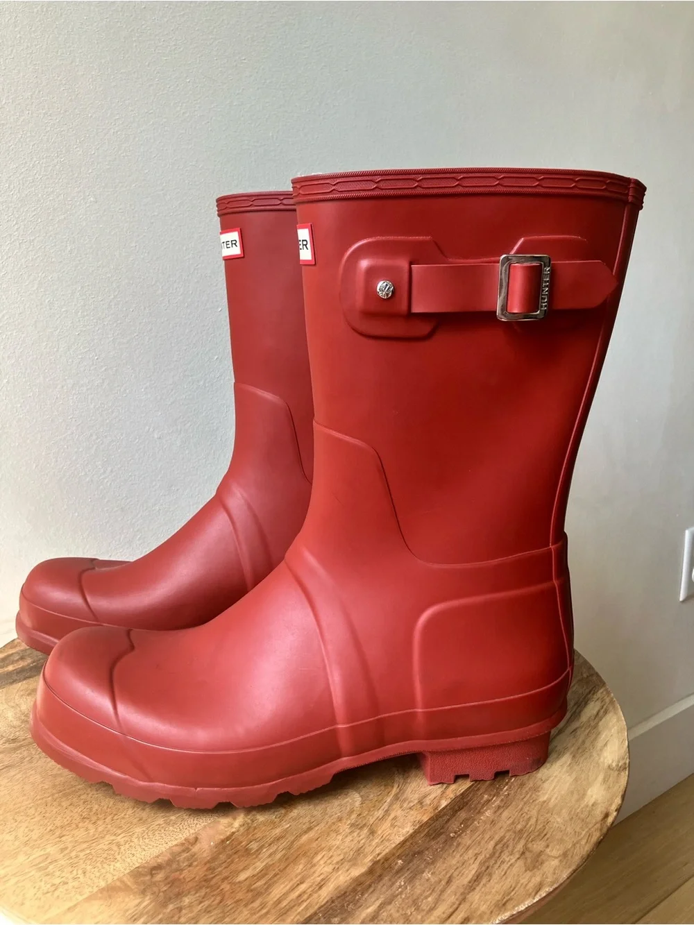 Hunter | Men’s Original Short Wellington Rain Boot Red Unisex size 44